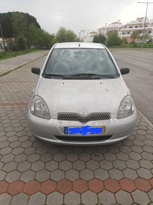 Toyota Yaris versão Sol
