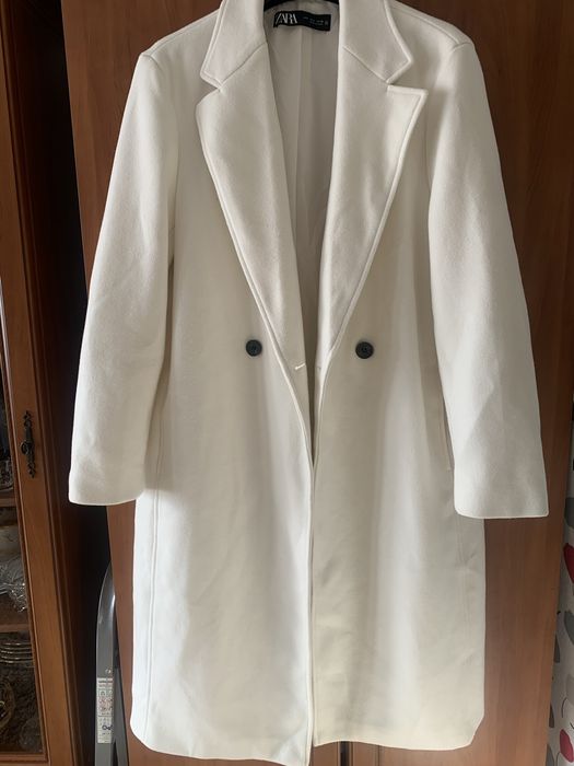 Пальто жіноче Zara