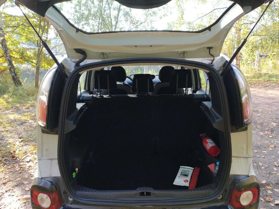 Samochód Citroen Picasso biała perła