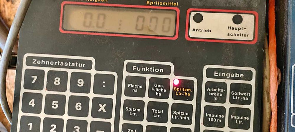 Komputer i sterownik  do opryskiwacza