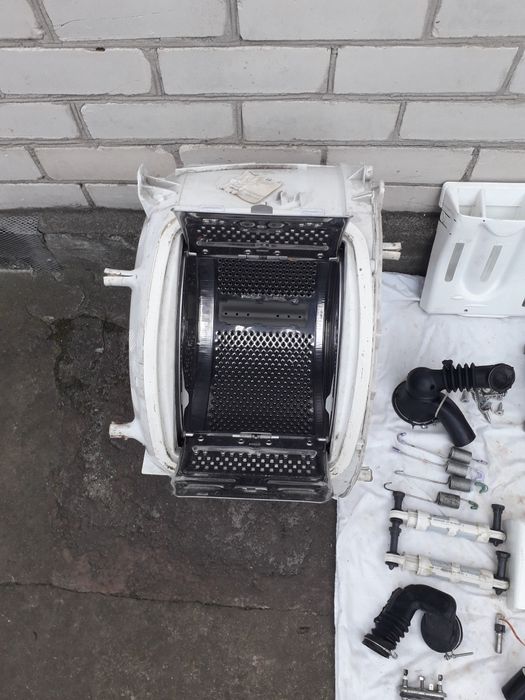 Пральна машина ZANUSSI