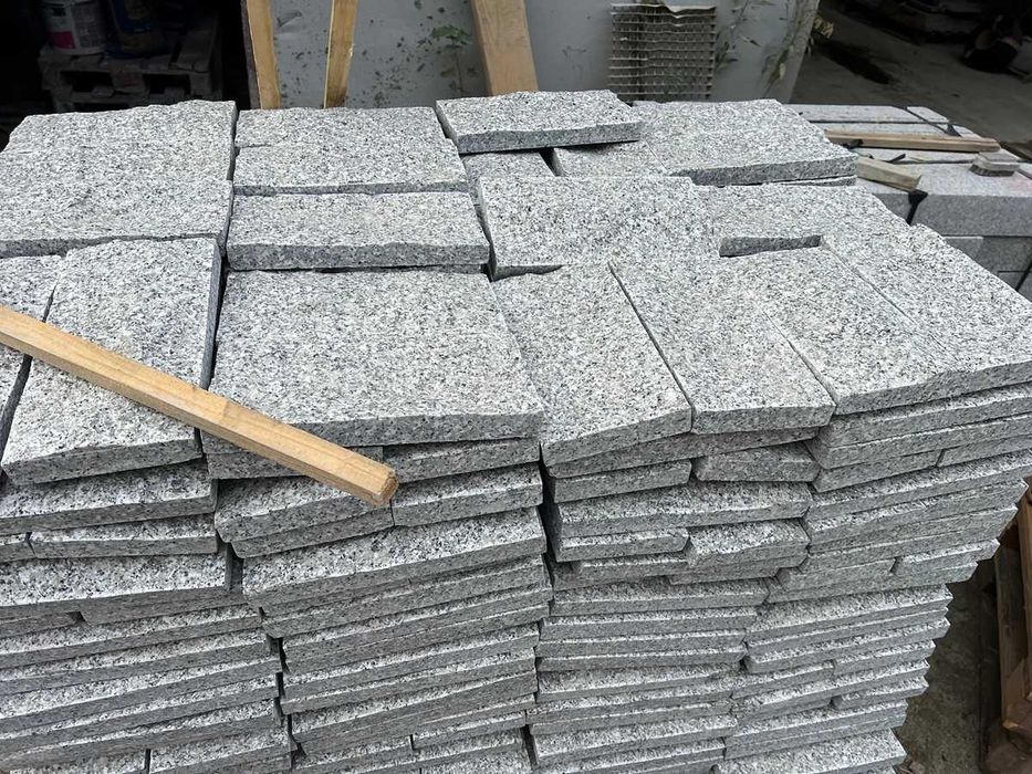 boniowka granitowa - elewacja z granitu