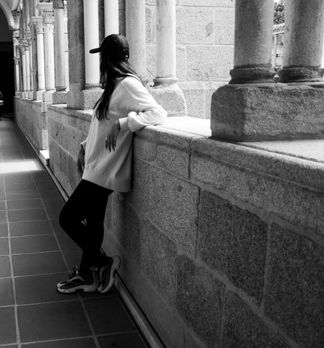 Fotografa/editora de fotos e vídeos