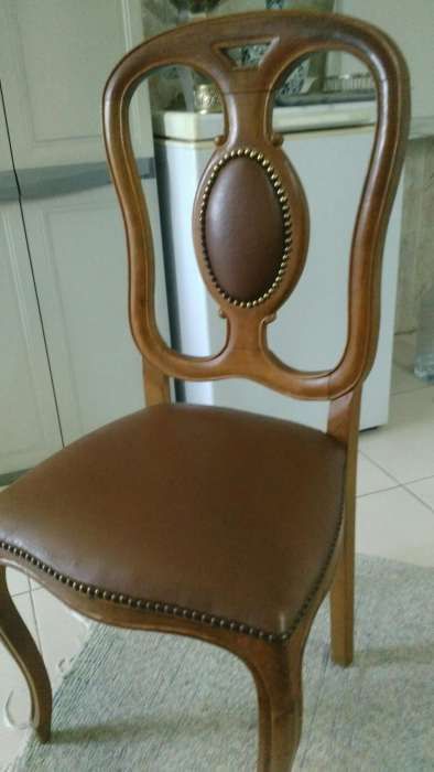 Cadeiras64752317259521121