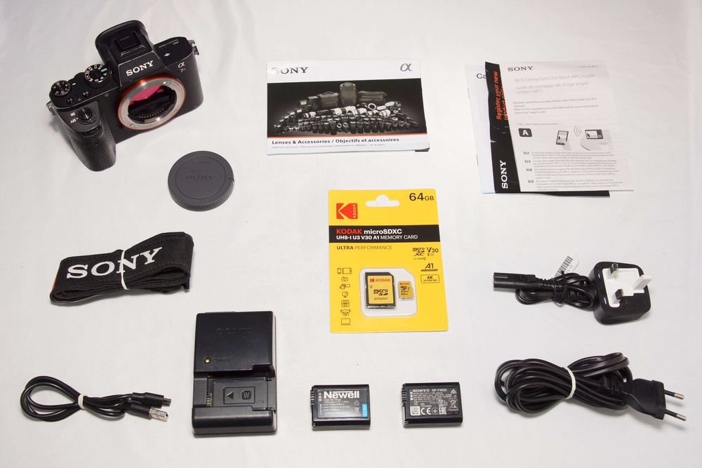 Aparat SONY ILCE-7RM2 A7R Mark II 42.4Mpx Body 31.756 zdj Gwarancja FV