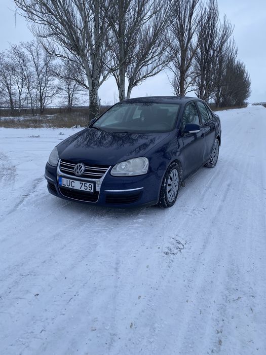 Volkswagen jetta Фольксваген джета 2008 год