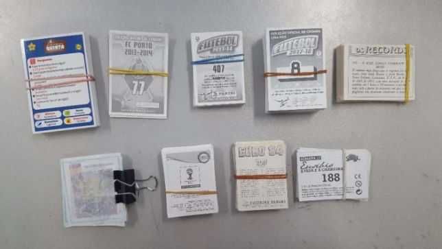 Quero Euro 2024 Tops e troco por meus repetidos ou outras colecções