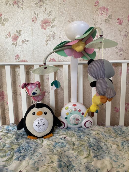 Мобіль tiny love