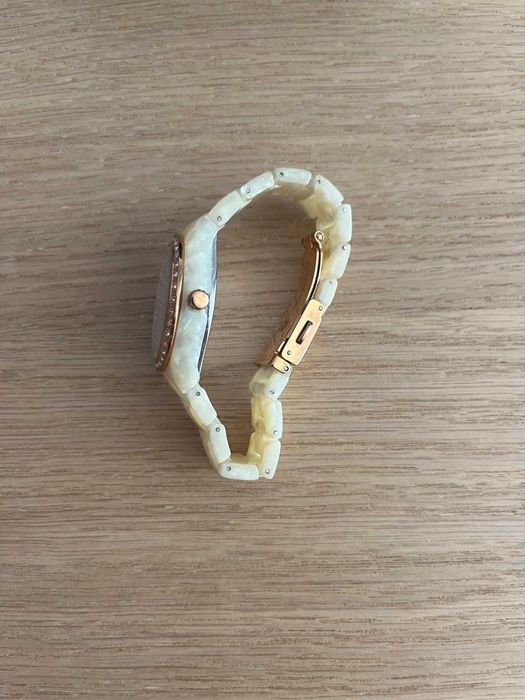 Relógio Fossil analógico com lata