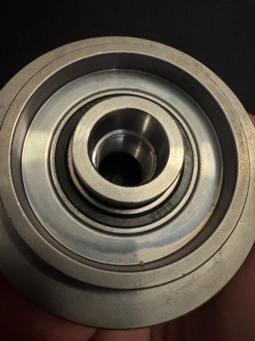 Шкив генератора Volvo s60 , VW T4