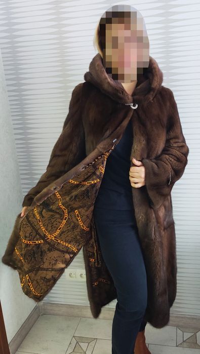 Шикарная норковая шуба.