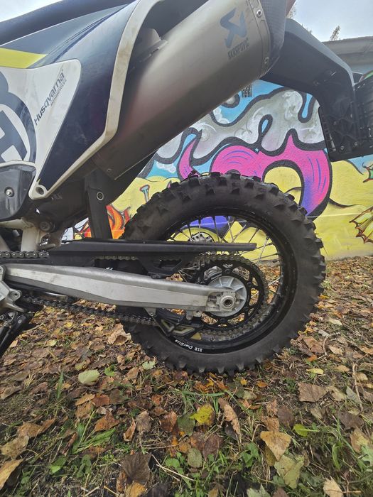 Husqvarna 701 Enduro 2017 KTM 690