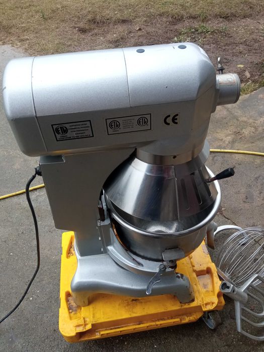 Mixer planetarny 20l