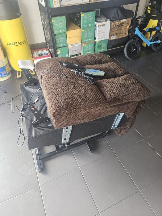 Dół fotel do masażu niekompletny brązowy z pilotem