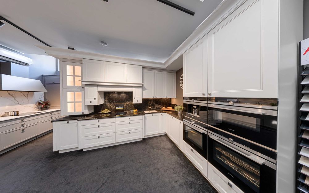 Kuchnie niemieckie Nolte – wyprzedaż ekspozycji – model WINDSOR LACK