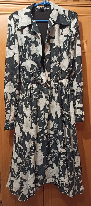 Sukienka rozkloszowana