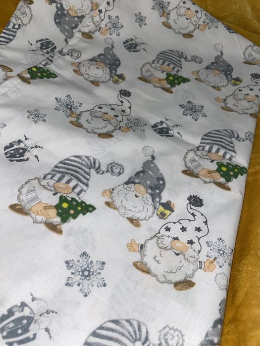 Bieżnik świąteczny w krasnale dekoracja stołu 200x55 na prezent