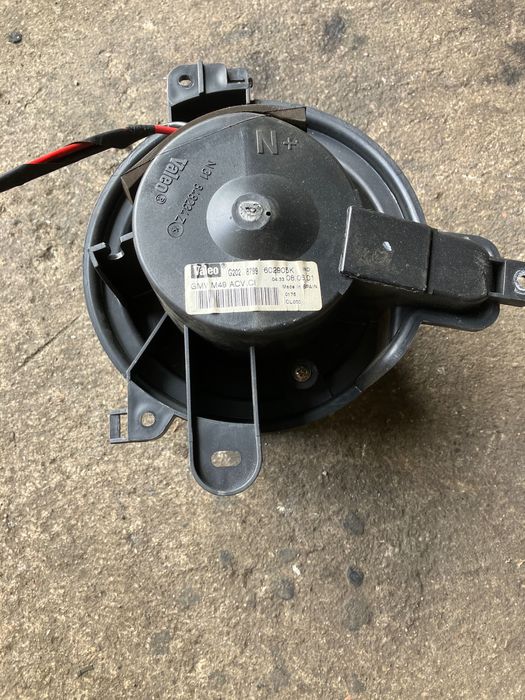 Peugeot Partner - dmuchawa wentylator nagrzewnicy