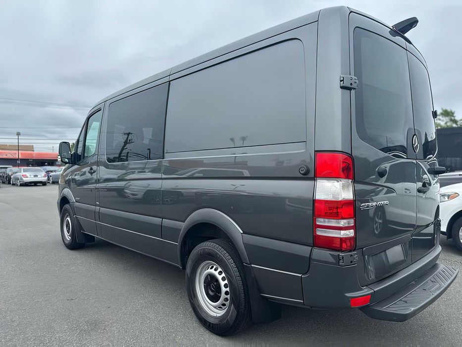 Mercedes-Benz Sprinter      2016