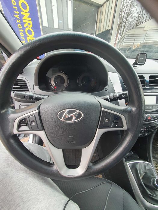 Hyundai Accent  i20 1.4 B.