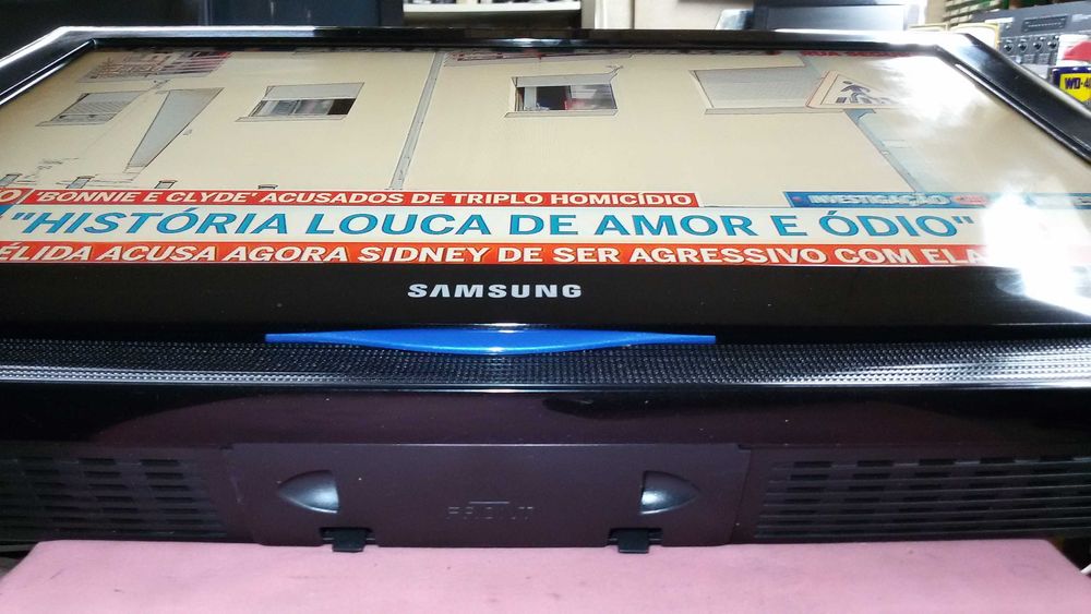 tv lcd samsung le26b350 26 polgadas para colocar em suporte de parede