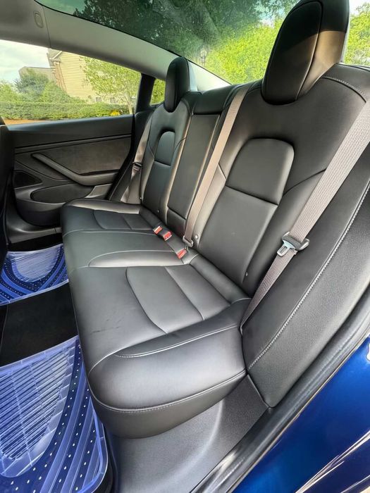 Tesla Model 3 Long Range      2018