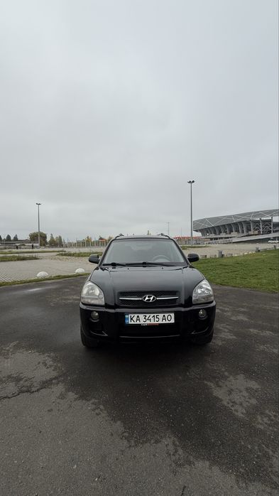 продаж авто Hyundai Tucson