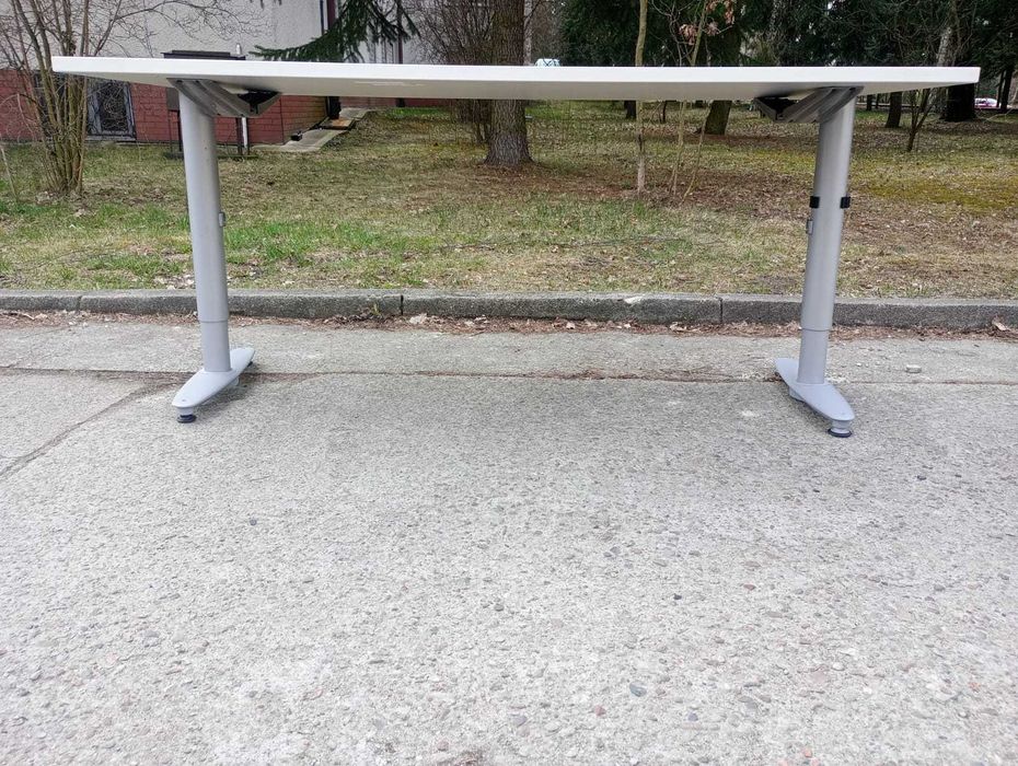 Biurko 160x80 biurka stoły białe KINNARPS regulowana h manualnie