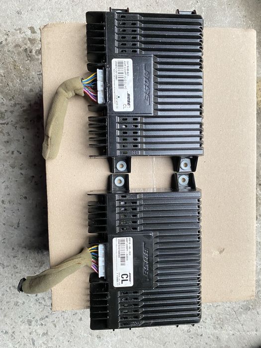 Автомобильный усилитель Bose. 7 каналов. Мазда