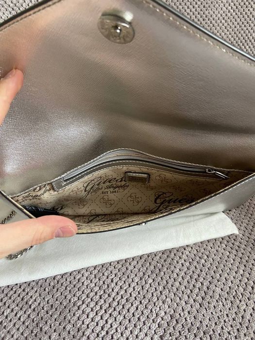 Жіноча Сумочка/Клатч GUESS. 100% Оригінал. Куплена в Duty Free.