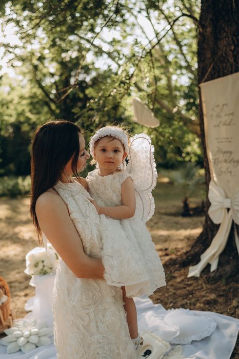 Святкові сукні,  Family look, сукня для дівчинки.
