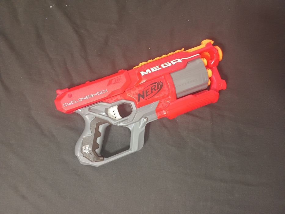 Бластер, Nerf бу