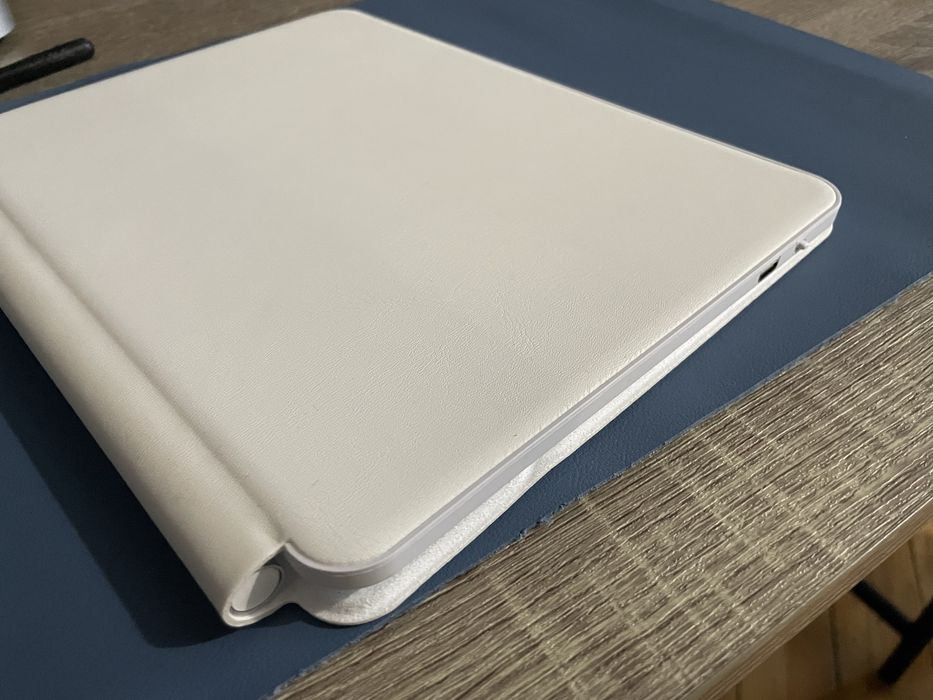 Чехол-клавіатура для ipad (10/11) покоління