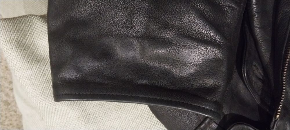 Мужская кожаная куртка