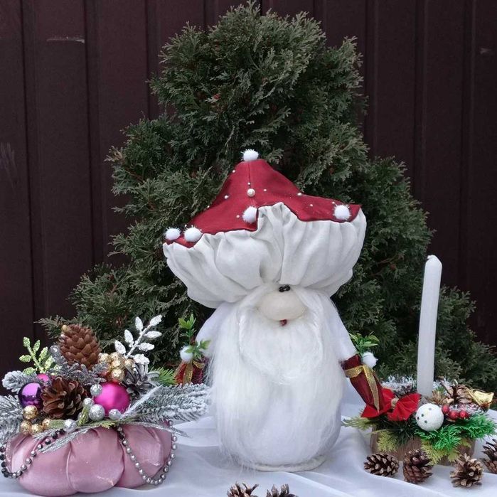 Новорічні гноми ручної роботи