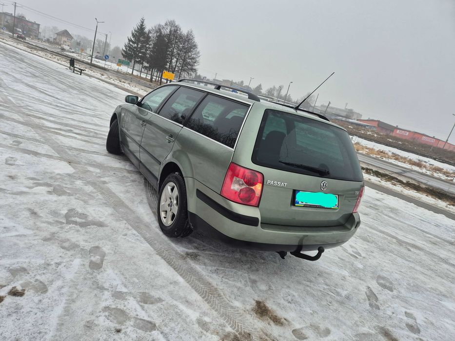 Volkswagen//passat//1.9tdi//2003rok//bez korozji