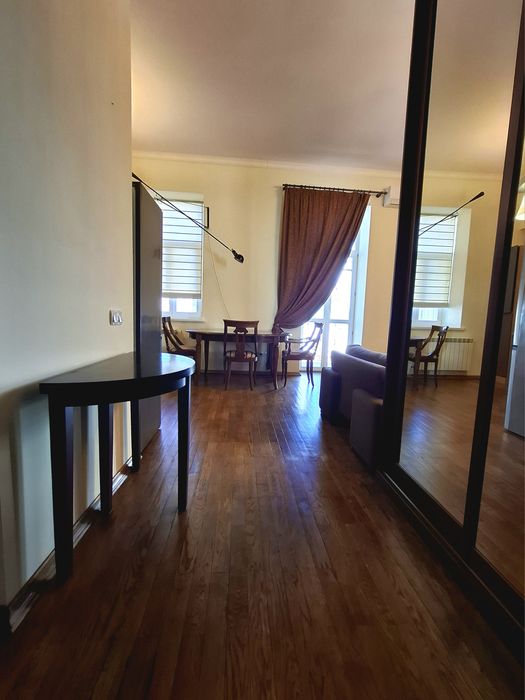 Оренда 3К  Поділ Андріївська церква, Хорива 4, Видова, Власник