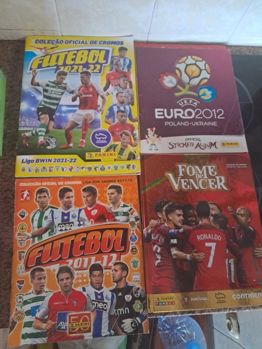 Cadernetas de futebol da Panini