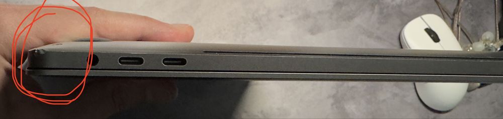 Macbook Pro 15 2017 Touch Bar [i7 / 16gb / 1 terabyte]