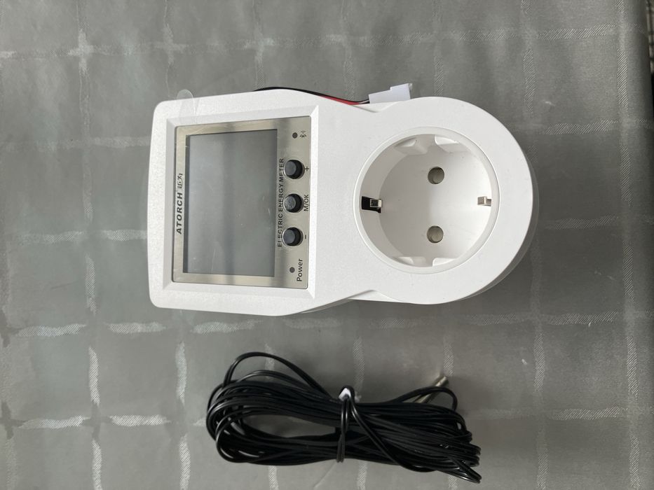 Розумна Wi-Fi розетка-ватметр Atorch (модель S1BWP-T/H).