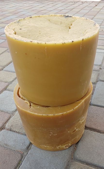 Продам пчелиный воск