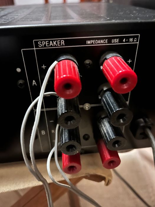 Amplificador Sony TÁ F110