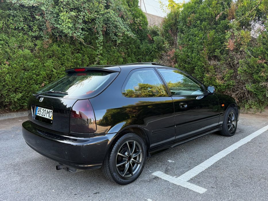 Honda Civic — fotografia 6