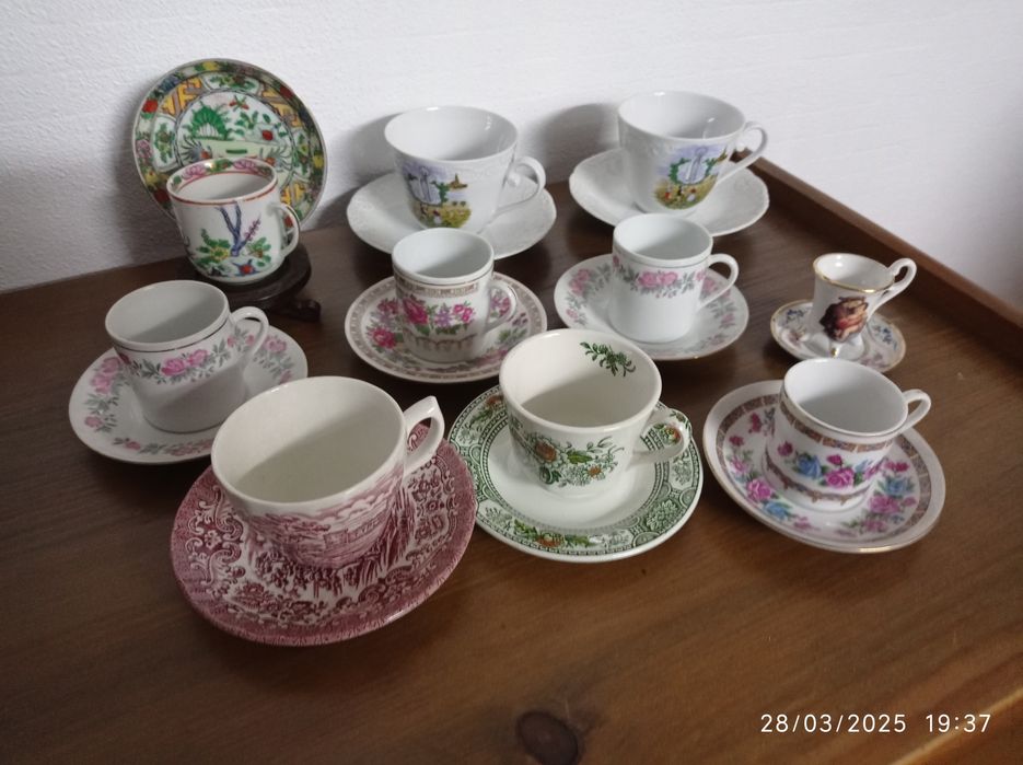 Chávenas (conjunto)