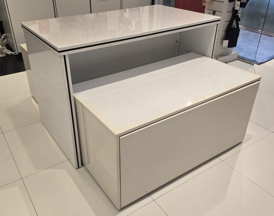 Mesa para loja com gavetōes