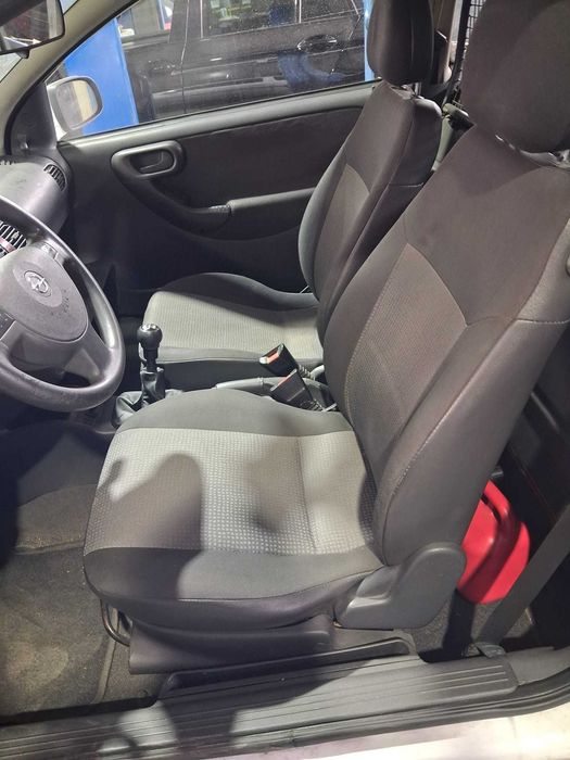 Corsa C 1.3 cdti 70 CV 10/2006
