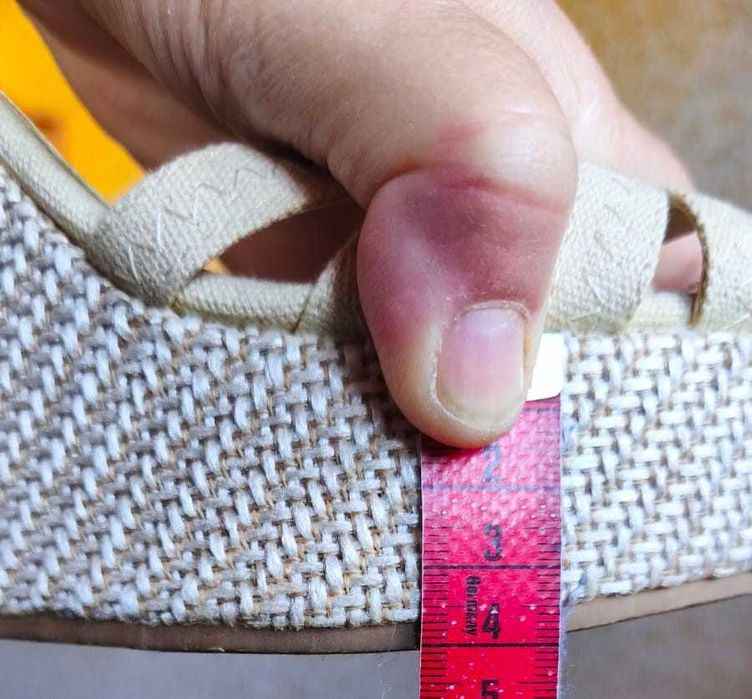 Lindas Sandálias Plataforma Bege - Tamanho 37 - Usadas 2x!