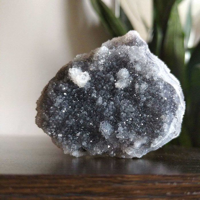 Дымчатый кварц щетка кристаллов халцедон 89 грм в коллекцию, подарок