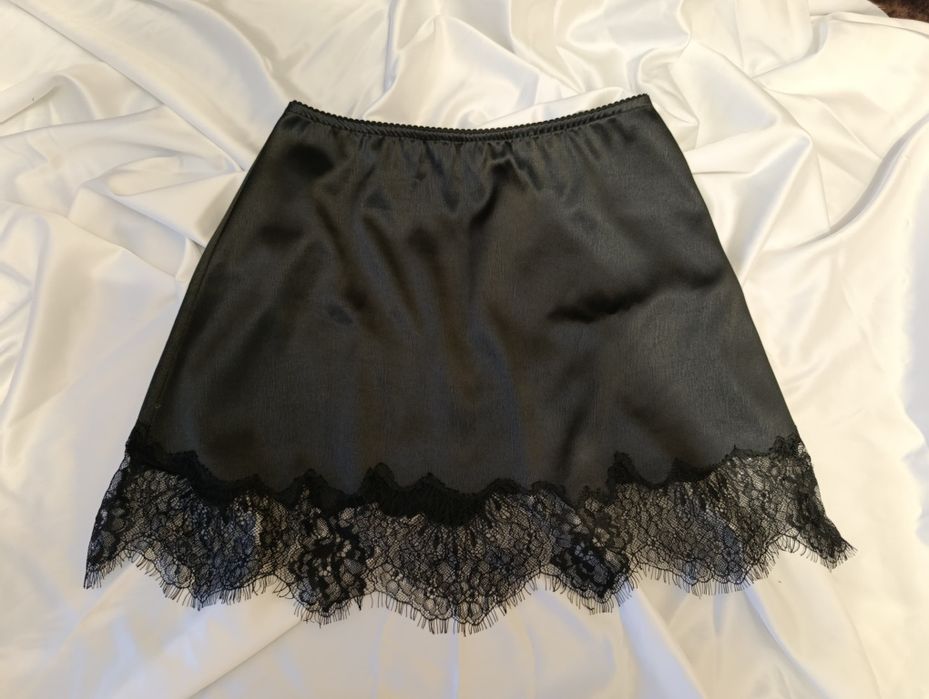 Утягуючі корсети спіднички , юбочки, сукні