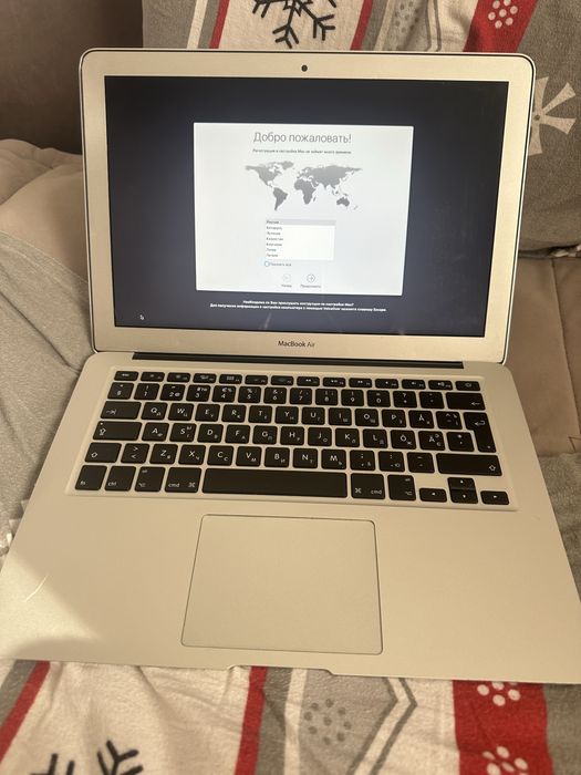 MacBook Air 13” (Model A1466)